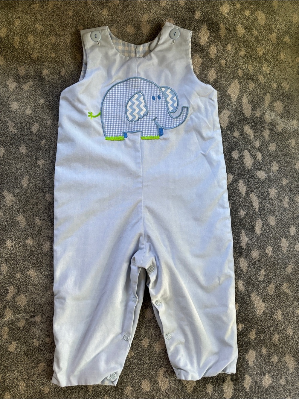 Elephant Appliqué Reversible Longall